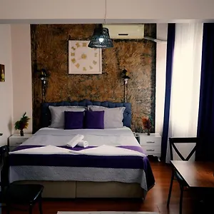 2* Aparthotel Medellin