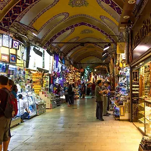 Отель Milano & Sultanahmet
